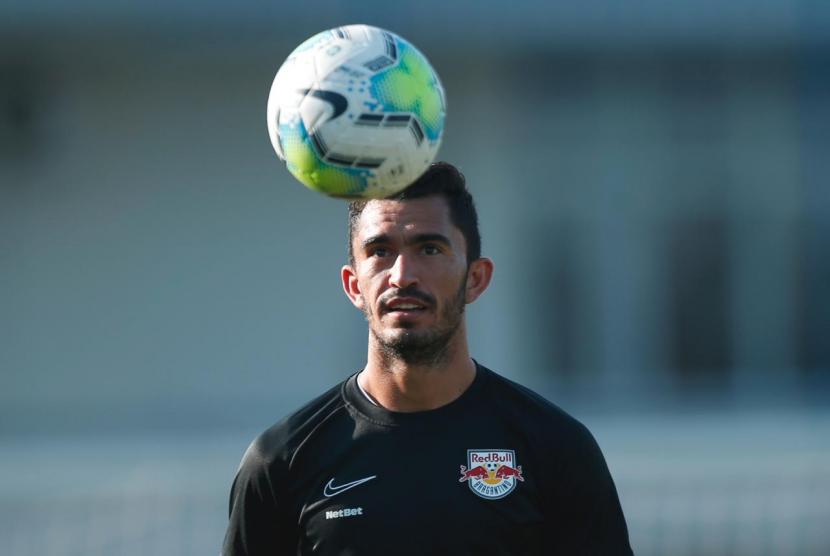 Massa Bruta treina para enfrentar o Ceará